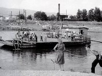 Trnjanska skela preko Save prema Bundeku 1956. godine.jpg